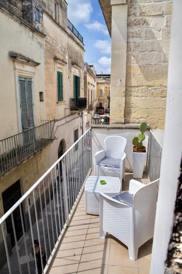 Convivo Apartment Palazzo Galateo Lecce Exterior foto