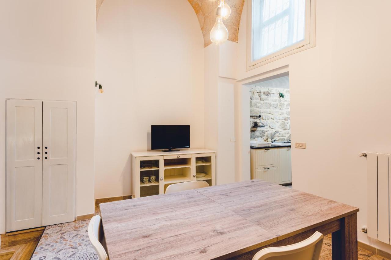 Convivo Apartment Palazzo Galateo Lecce Exterior foto