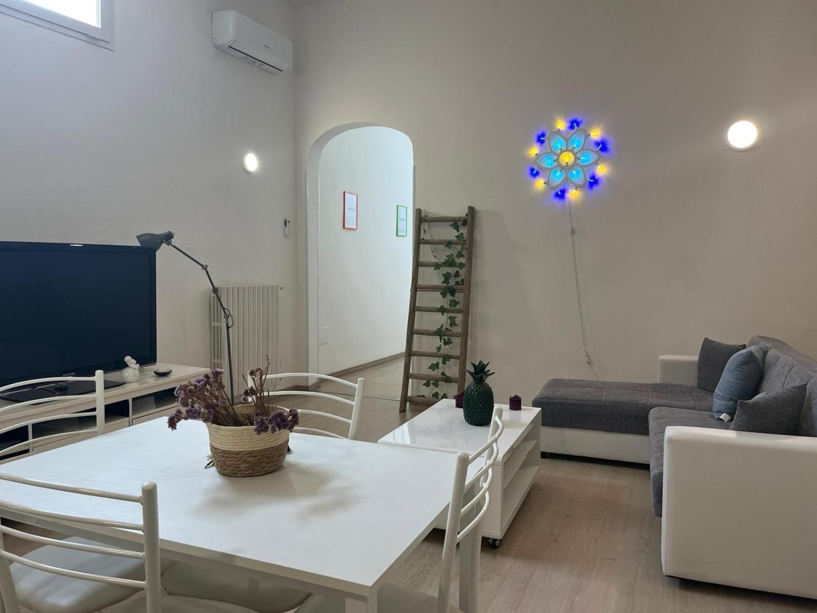 Convivo Apartment Palazzo Galateo Lecce Exterior foto